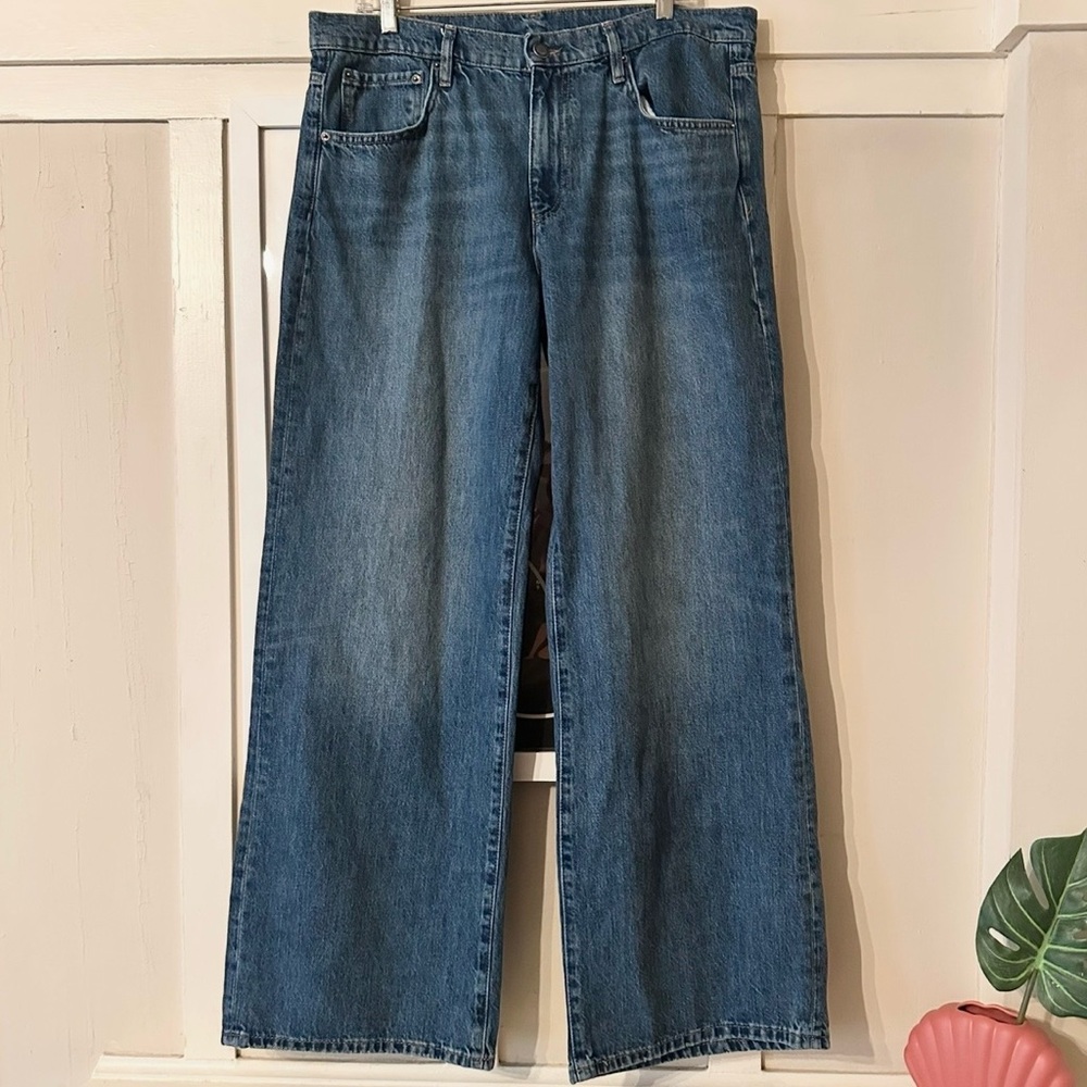 Zara Wide-Leg Jeans